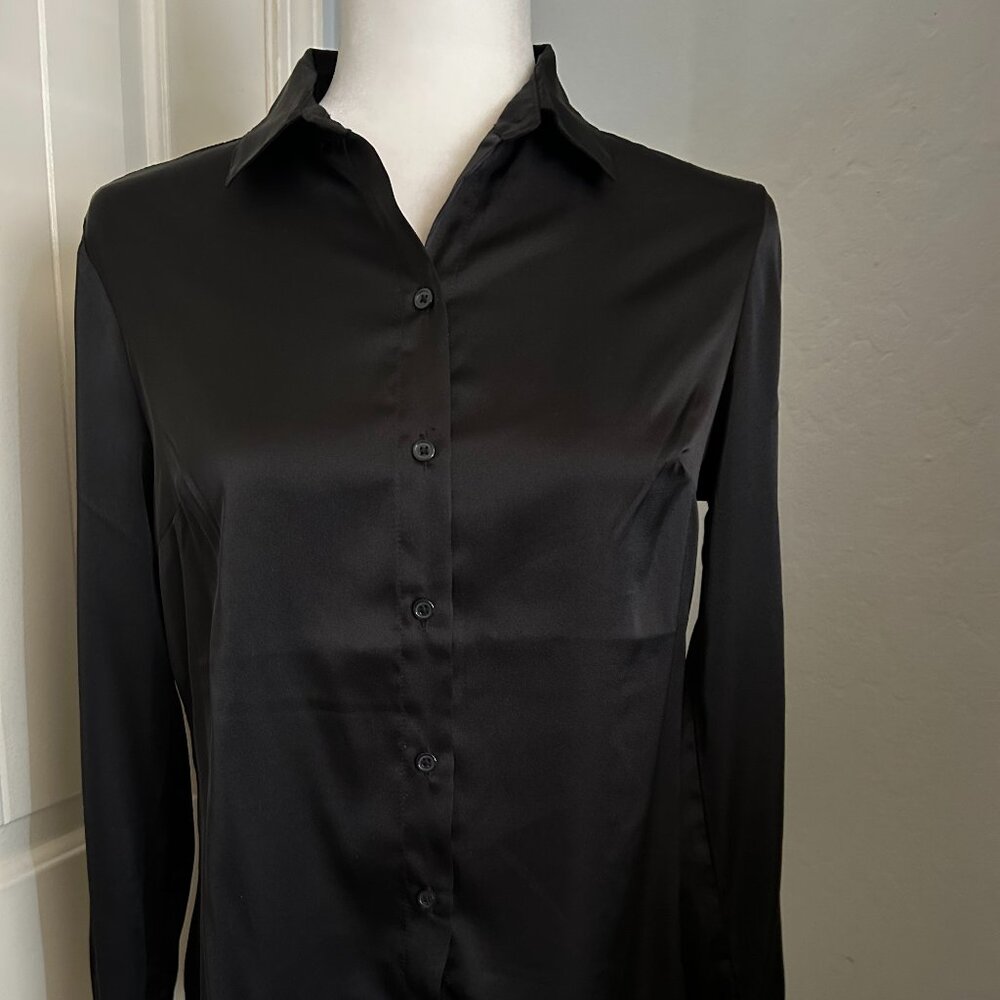 Banana Republic Factory  Button Front Long Sleeve Black Blouse XS NWT
